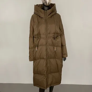 Dámská parka Dlouhá péřová parka s kapucí a kapsami pro zimu Barva: Kávová, Velikost: M