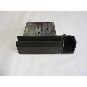 Příslušenství karosérie Popelník přední hnědý FAVORIT, CZ 115793160, pro STARŠÍ TYPY, FAVORIT. Typové číslo: 115793160,115793160,115793160