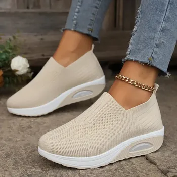 Dámské tenisky Dámské ortopedické tenisky slip-on – pohodlné a prodyšné Barva: Béžová, Velikost: 38