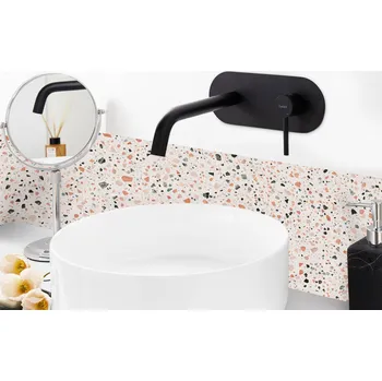 Vodovodní baterie Nástěnná umyvadlová páková baterie mosazná černá Beliani