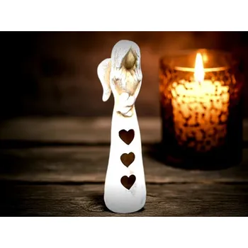 Svícen Andělka srdce. Bílá patina. 47.cm