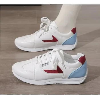 Dámské tenisky Dámské běžecké tenisky – prodyšné a lehké s klasickým střihem Barva: Červená, Velikost: 41