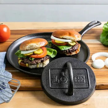 Příslušenství pro gril LODGE - litinová lisa na hamburgery