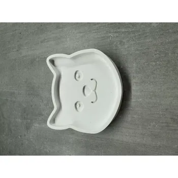 Miska ve tvaru kočky