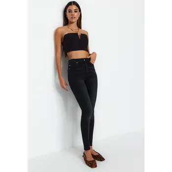 Dámské džíny Dámské džíny Trendyol Trendyol černá | šedá 2127382