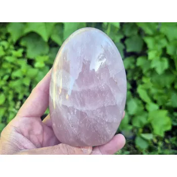 Přírodní kámen Růženín hladký freeform (Madagaskar) 647g