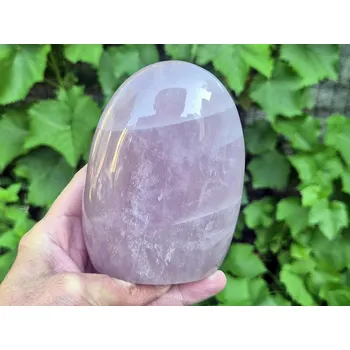 Přírodní kámen Růženín hladký freeform (Madagaskar) 919g