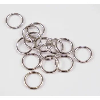 Kroužek kovový - stříbrný - průvlek 0,9 cm