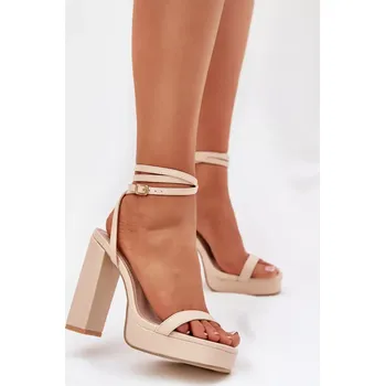 Dámské sandále Sandály na podpatku model 212820 Step in style 40