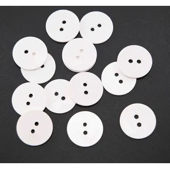 Knoflík Dírkový knoflík - prádlový - mandlovací - bílý - průměr 1,8 cm