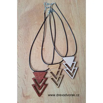 Náhrdelník Dřevěný náhrdelník TROJÚHELNÍKY Varianta: Jatoba