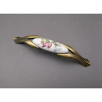 Nábytkové kování M94K12847.09 úchytka s porcelánem 128mm