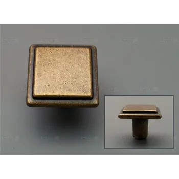 Nábytkové kování 24073Z0260B.09 rustikální úchytka knopka