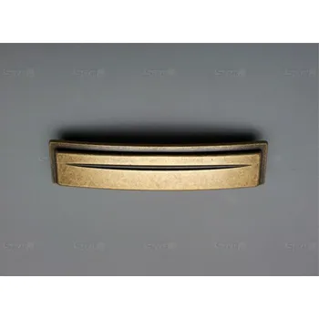 15137Z09600.09 rustikální úchytka oblouk