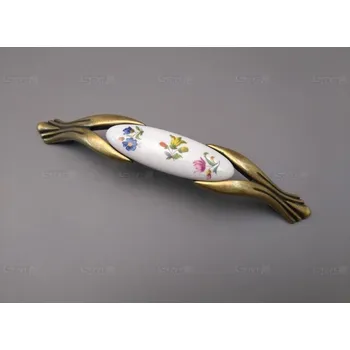 Nábytkové kování M94K12843.09 úchytka s porcelánem MIX kytiček