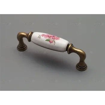 Nábytkové kování úchytka porcelánová 96mm 15136K09655.09
