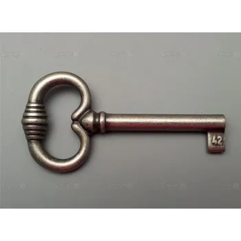 věšák na klíče 33708.04200.19 staro stříbrná, klíč