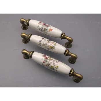 Nábytkové kování 15136K1285C.09B úchytka kvetoucí louka MIX