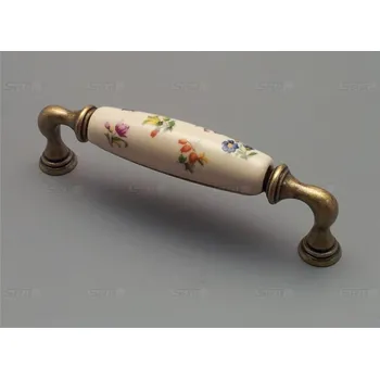 Nábytkové kování rustikální úchytka 128mm 15136K12843.09B