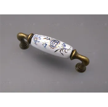 Nábytkové kování úchytka porcelánová 96mm 15136K09684.09