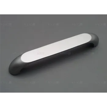 Nábytkové kování Úchytka WMN 182.128.01 matný chrom