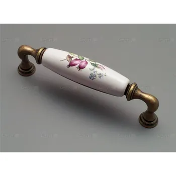 Nábytkové kování 15136K12847.09 rustikální úchytka 128mm