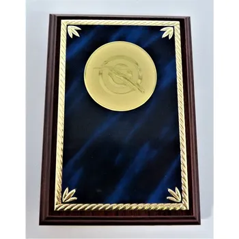 Kuše plaketa H122-G181-92