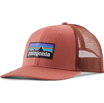 Kšiltovka Kšiltovka Patagonia P-6 Logo Trucker Hat potters red 2025 - Odesíláme do 24 hodin