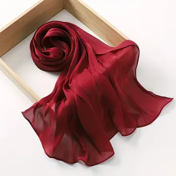 Šála lesklý společenský přehoz přes ramena - šál na ples Barva: Vínová