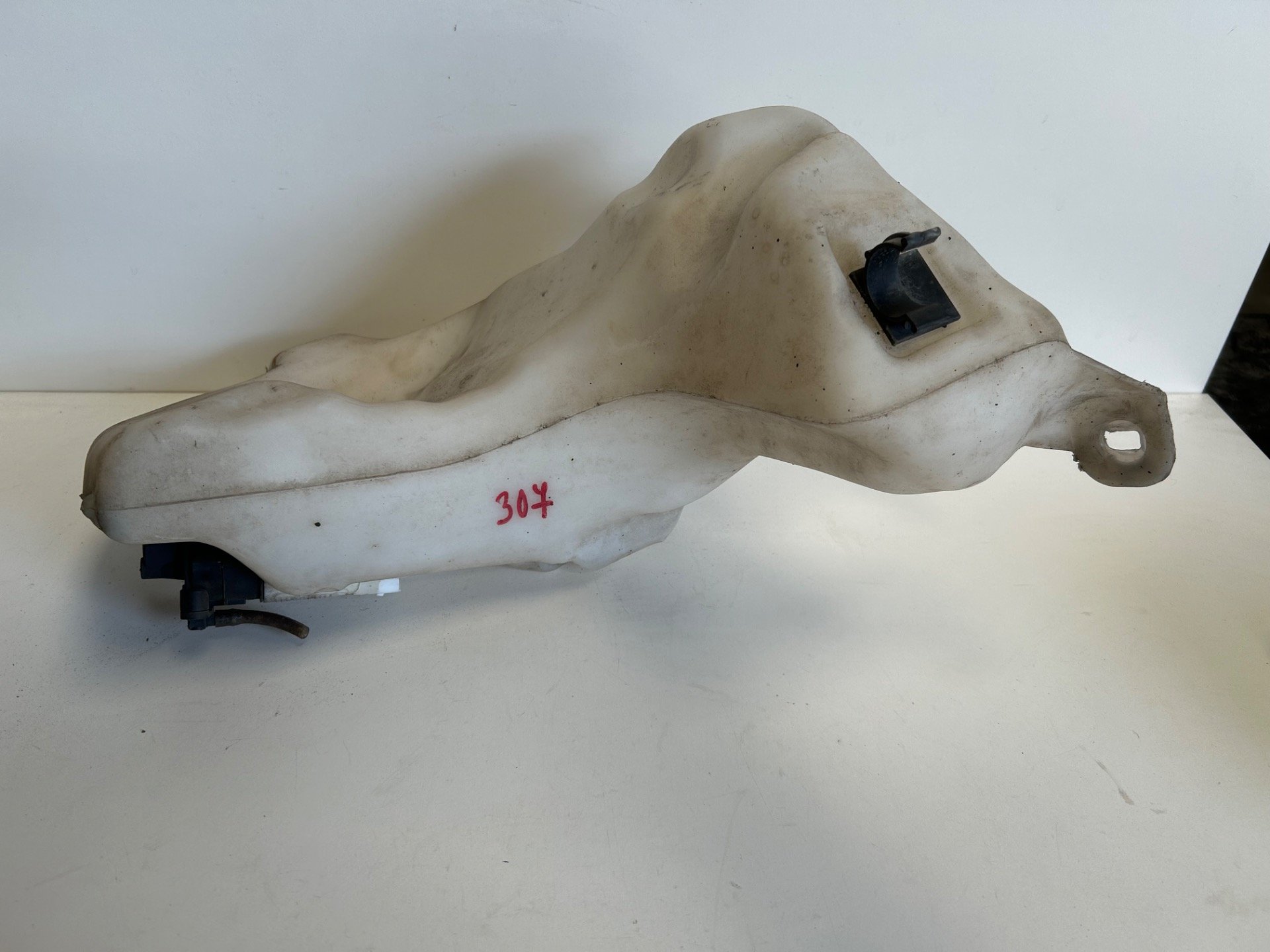 Nádobka ostřikovače Peugeot 307 Citroen C4 I