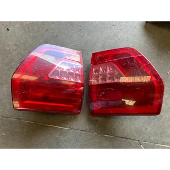 Zadní světlo Citroen C5 III kombi levé