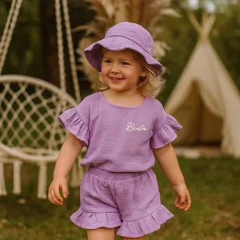 Kojenecká souprava Mušelínový set s kloboučkem pro holčičku Barva: Fialová, Velikost setu: 4-5r (vel. 110), Velikost kloboučku: 2-6m (40-42 cm)