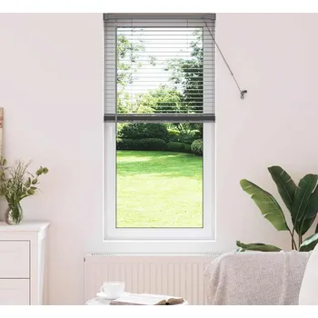 Roleta vidaXL Žaluzie na okno se záclonami Tmavě šedá Hliník [42006039]