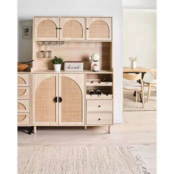 Kuchyňská skříňka Dekorativní skříňka kredenc světle hnědá dřevotříska s policemi a vitrínou stojan na víno úložný prostor kuchyně jídelna Beliani