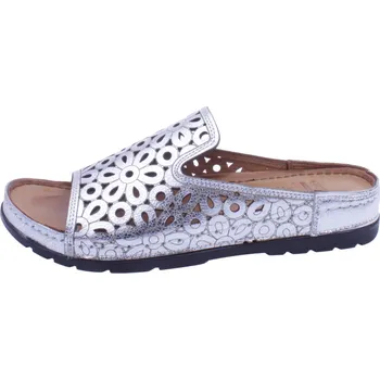 Dámské pantofle Boty Karyoka 331 stříbrné dámské kožené nazouváky Velikost: 41