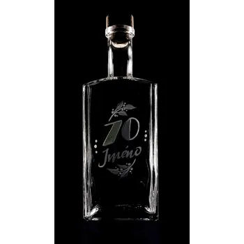 Sklenice Lahev na slivovici 0,5l k 70-tinám s vlastním jménem - ručně ryté (broušené), dárková krabička, možnost jména na přání