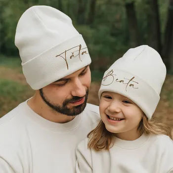 Party dekorace Párové čepičky z vroubkovaného úpletu pro TÁTU A DÍTĚ Barva čepičky: Krémová, Velikost dětské čepičky: 45 - 55cm od 3 let do 5 let