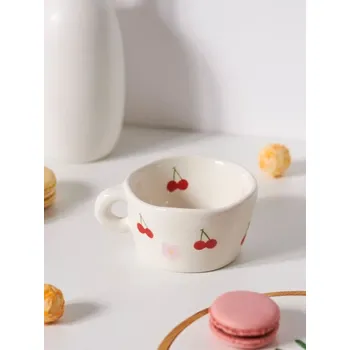 Sinsay - Hrnek s potiskem - červená - 456EJ-33X - 456EJ-33X-ONE-1