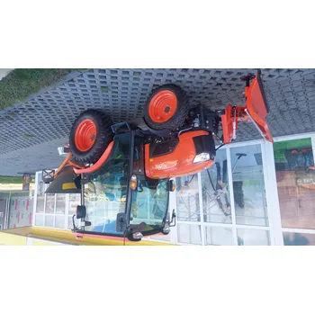 Zahradní traktor KUBOTA B2261 H CAB