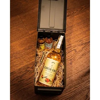 Rum Cargo Cult Spiced Rum 38,5 % – Limitovaná edice Ammo Box 0,7 l