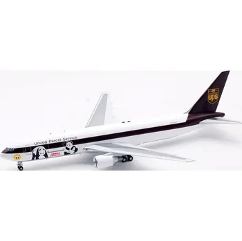 Plastikový model Inflight200 - Boeing B767-34AF(ER), United Parcel Service "Panda Express", USA, 1/200