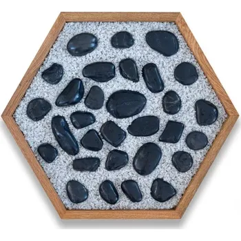 Přírodní kámen Bosé chodníky - Černé valouny v bílém mramoru