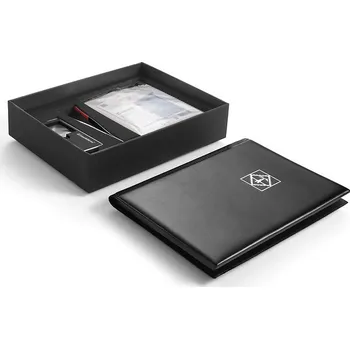 Obal pro sběratelský předmět Leuchtturm Startovací numismatická sada Start-It, obsahuje 1 pinzetu, 1 lupu, 1 hadřík a 1 album na mince