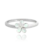 MINET Dětský stříbrný prsten KYTIČKY s bílými opálky vel. 46