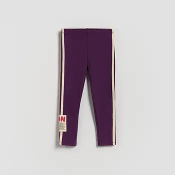 Reserved - Legíny s vysokým podílem bavlny a nášivkou - fialová - 879FF-44X - 879FF-44X-116