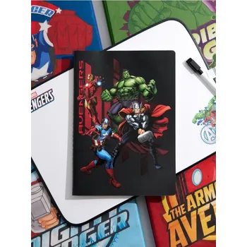 Sešit Sinsay - A4 sešit s čtverečkovaným papírem Avengers - vícebarevná - 047ER-MLC - 047ER-MLC-ONE