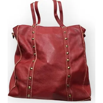 Vera Pelle Kožená kabelka s cvočky Barva: Vínová