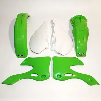 UFO kompletní sada plastů KAWASAKI KX 125 / 250 99-02 barva (zelená/bílá) (KA200E999) (UFO kompletní sada plastů KAWASAKI KX 125 / 250 99-02 barva (zelená/bílá) (KA200E999))