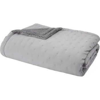 Přehoz na lůžko Šedý prošívaný přehoz s beránkem 220x230 cm Cosy Nori – Catherine Lansfield ID_1682540