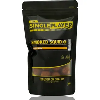 Krmivo pro hospodářské zvíře SINGLEPLAYER Boilie Smoked Squid 250g 24mm SINGLEPLAYER Boilie Smoked Squid 250g 24mm
